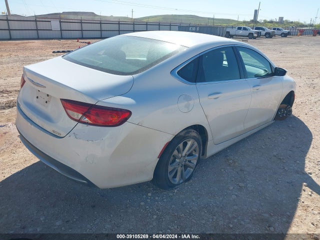 Chrysler 200 Limited 2015 1C3CCCABXFN620795 Image 4