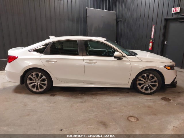 Honda CIVIC EX 2022 JHMFE1F73NX002957 Image 13