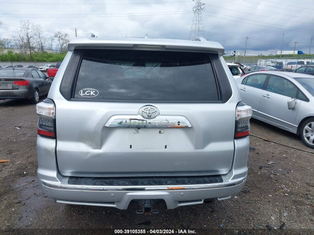 Toyota 4runner Limited 2015 JTEBU5JR9F5225841 Image 17