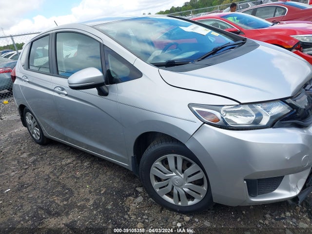 Honda FIT LX 2015 3HGGK5H55FM785113 Image 13