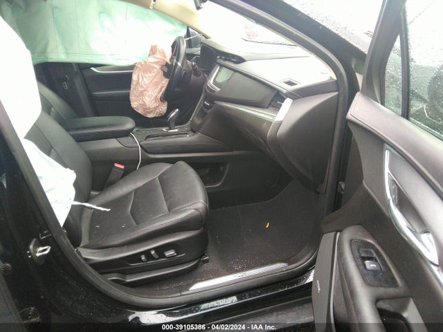 Cadillac XT5 LUXURY 2019 1GYKNDRS2KZ237801 Image 5