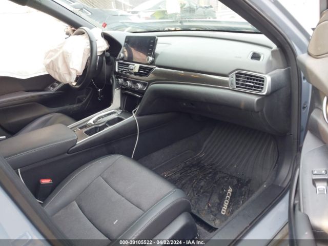 1HGCV2F37NA018154 Honda Accord Sport 2.0t