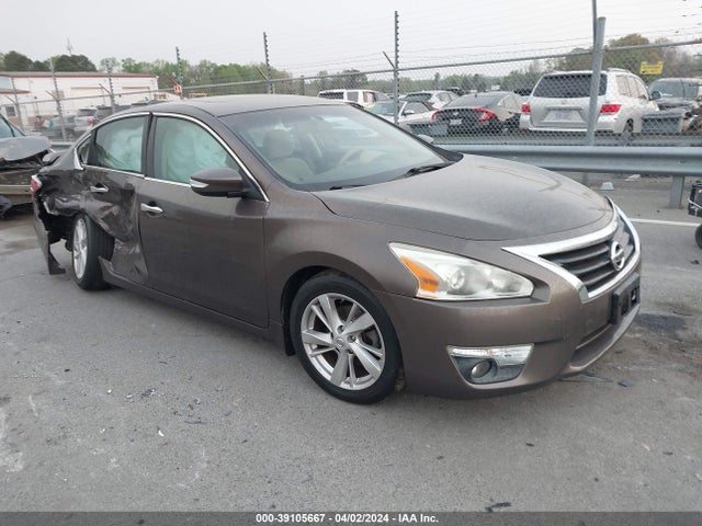 Nissan Altima 2.5 Sv 2015 1N4AL3AP9FC138030 головне зображення