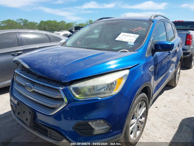 Ford ESCAPE SE 2018 1FMCU0GDXJUA75403 Image 2