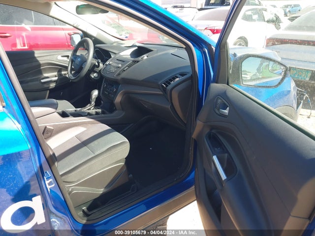 Ford ESCAPE SE 2018 1FMCU0GDXJUA75403 Image 5