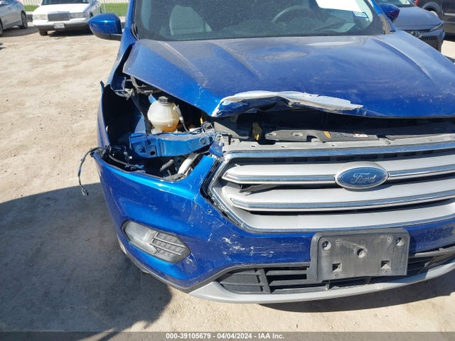 Ford ESCAPE SE 2018 1FMCU0GDXJUA75403 Image 6