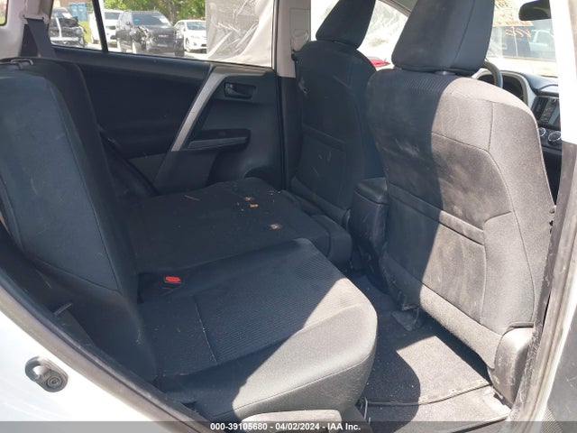 Toyota RAV4 LE 2017 2T3ZFREV9HW363323 Image 8