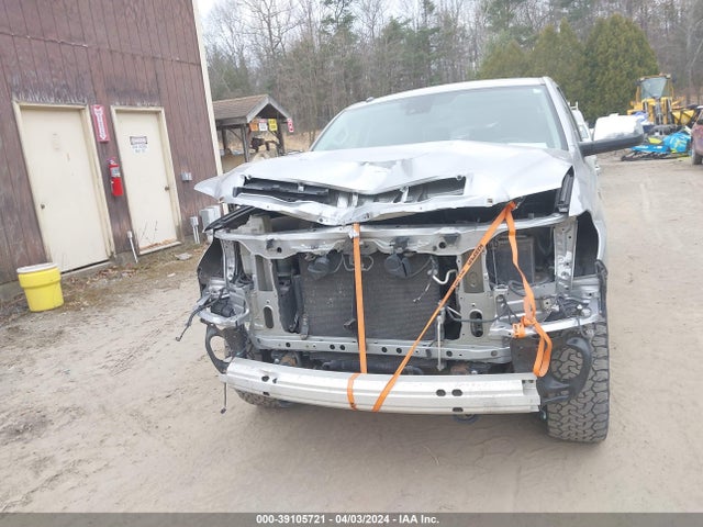 5TFHY5F1XKX832528 Toyota Tundra Limited 5.7l V8