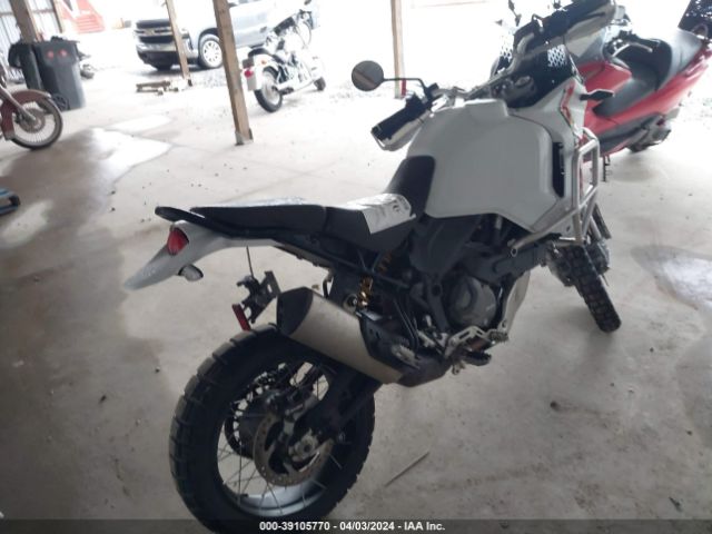 2023 DUCATI DESERT X ZDMXANDT2PB001425 Photo 3