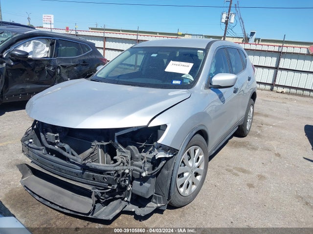 Nissan ROGUE S 2018 KNMAT2MT3JP589145 Image 2