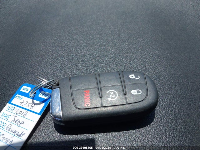 ZACCJBBB7JPH73421 Jeep Renegade Latitude 4x4