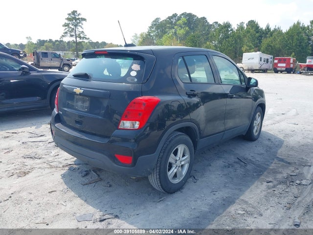 Chevrolet TRAX LS 2019 3GNCJKSB7KL241491 Image 4