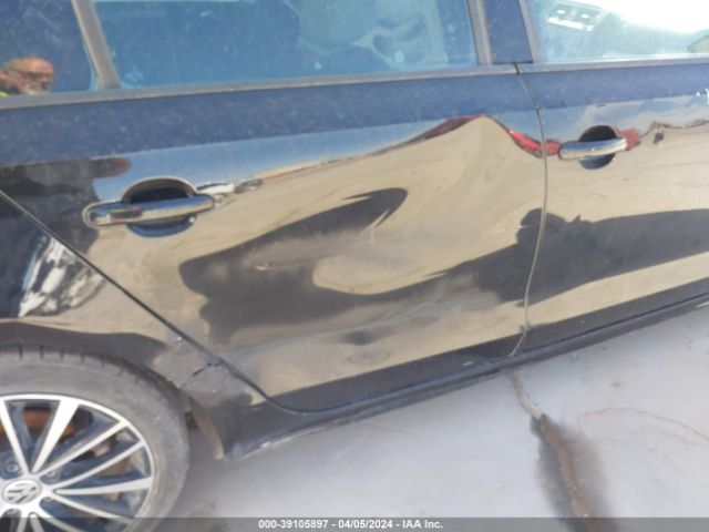 3VWD17AJ0GM378287 Volkswagen Jetta 1.8t Sport