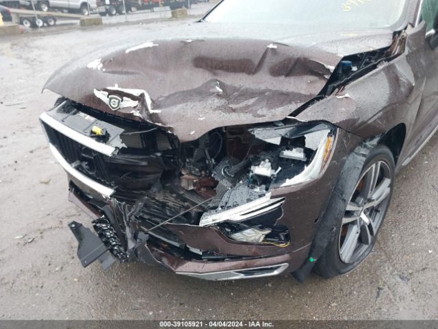 LYV102RK4JB082260 Volvo Xc60 T5 Momentum