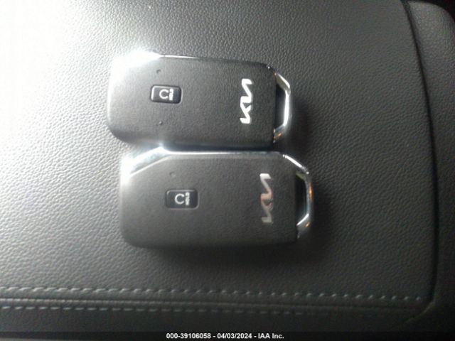 5XYK33DF8RG142460 KIA Sportage Ex