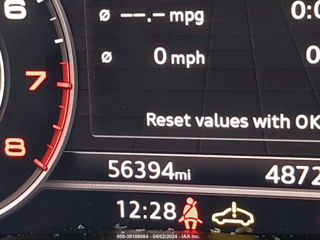 WA1BNAFY0J2240016 Audi Q5 2.0t Premium/2.0t Tech Premium