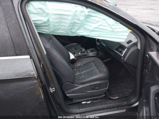 WA1BNAFY0J2240016 Audi Q5 2.0t Premium/2.0t Tech Premium