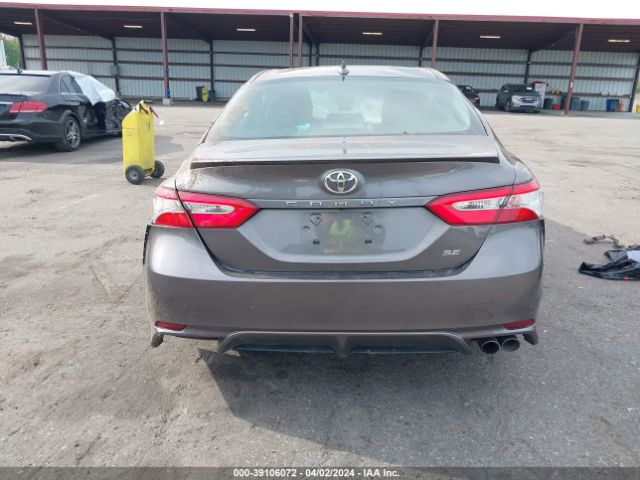 4T1G11AK2LU961225 Toyota CAMRY SE