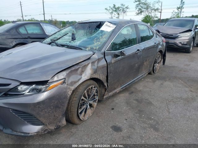 4T1G11AK2LU961225 Toyota CAMRY SE