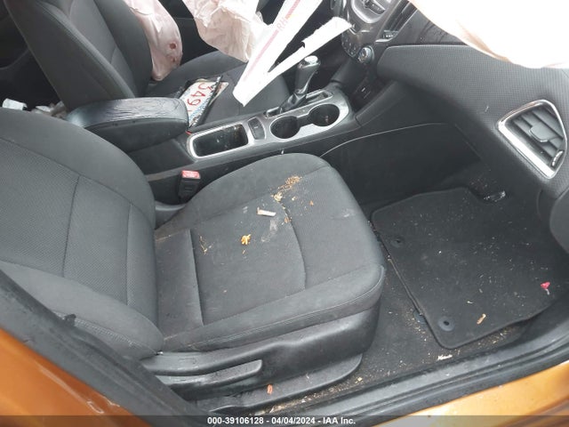 Chevrolet Cruze Lt Auto 2017 3G1BE6SM1HS530892 Image 5