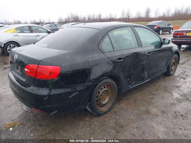 3VW1K7AJ1EM331170 Volkswagen Jetta 2.0l S
