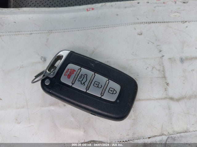 Hyundai Sonata Hybrid Limited 2015 KMHEC4A49FA124580 Image 11