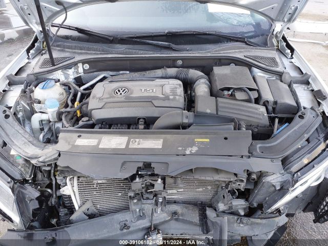 1VWDT7A33HC078077 Volkswagen Passat 1.8t R-line