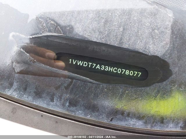 1VWDT7A33HC078077 Volkswagen Passat 1.8t R-line