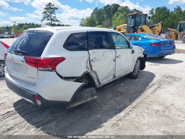 JA4AD2A33HZ057419 Mitsubishi Outlander Es