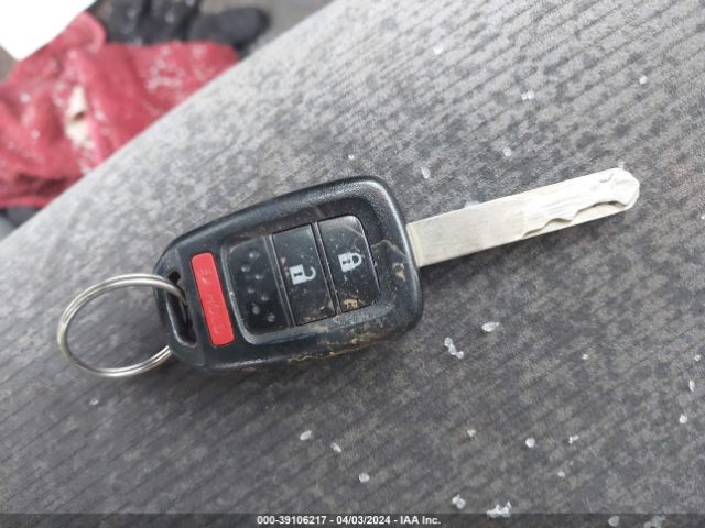 5J6RM4H39EL108229 Honda CR-V LX