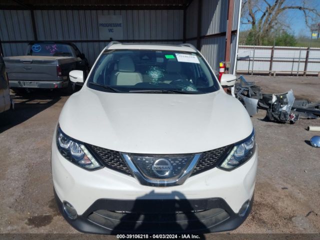 JN1BJ1CP5JW500032 Nissan Rogue Sport Sl