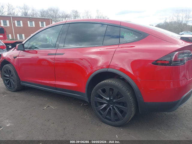 7SAXCBE6XNF353131 Tesla Model X Plaid Tri Motor All-wheel Drive