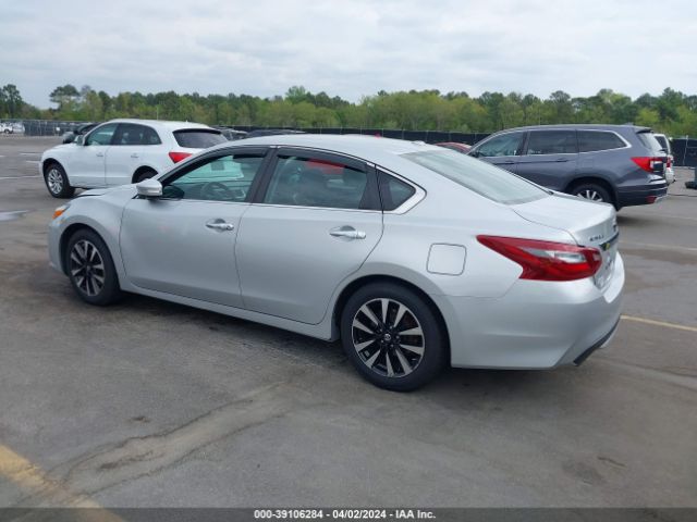 1N4AL3APXJC176438 Nissan Altima 2.5 Sl