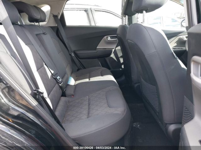 KNDCB3LC5J5211374 KIA NIRO LX