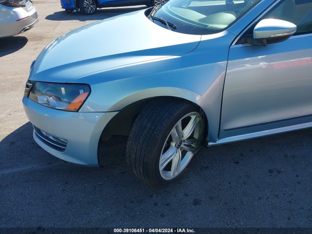Aukcja sprzedaży 2012 Volkswagen Passat 2.0l Tdi Sel Premium, vin: 1VWCN7A32CC098948, numer aukcji: 39106451