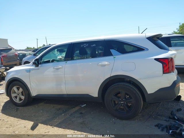 KIA SORENTO LX 2022 5XYRG4LC2NG105916 Image 14