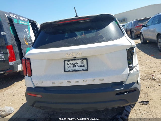 KIA SORENTO LX 2022 5XYRG4LC2NG105916 Image 16