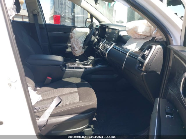 KIA SORENTO LX 2022 5XYRG4LC2NG105916 Image 5