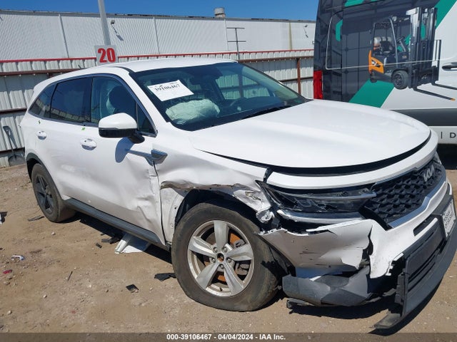 KIA SORENTO LX 2022 5XYRG4LC2NG105916 Image 6