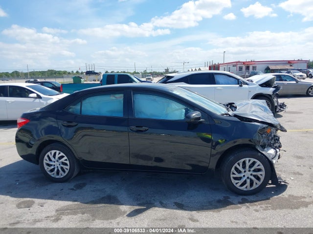 Toyota COROLLA LE 2017 5YFBURHE8HP733707 Image 13