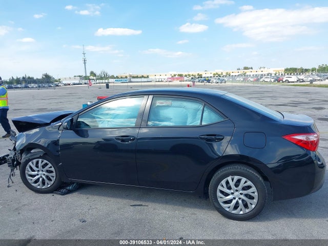 Toyota COROLLA LE 2017 5YFBURHE8HP733707 Image 14