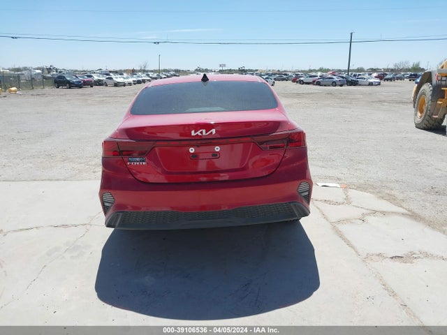 KIA Forte Lxs 2024 3KPF24AD8RE743099 Image 16