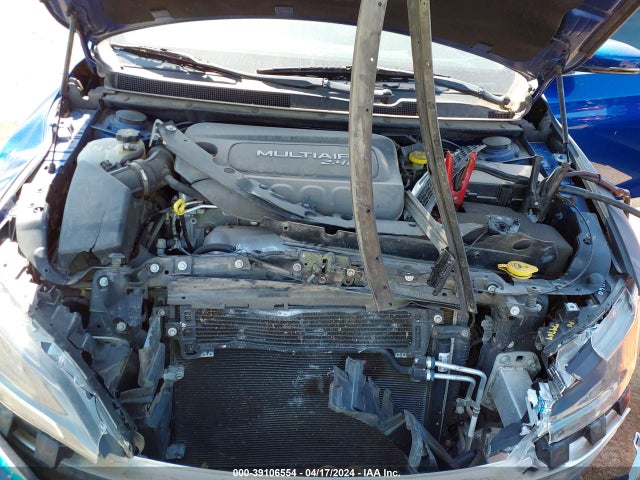 1C3CCCCB0FN669629 Chrysler 200 C