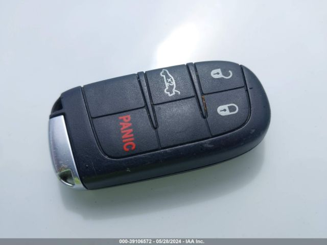 2015 CHRYSLER 200 1C3CCCAB8FN693597 Photo 10