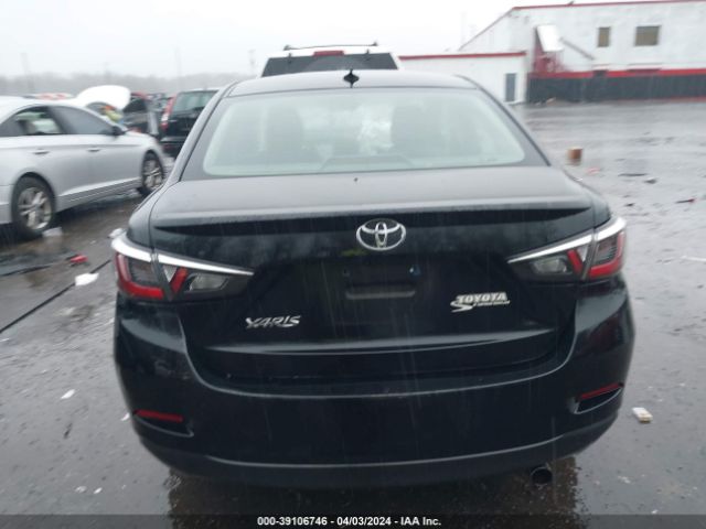 3MYDLBYV6KY505328 Toyota YARIS LE