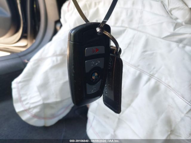 WBA8E5G56GNU21749 BMW 320i Xdrive