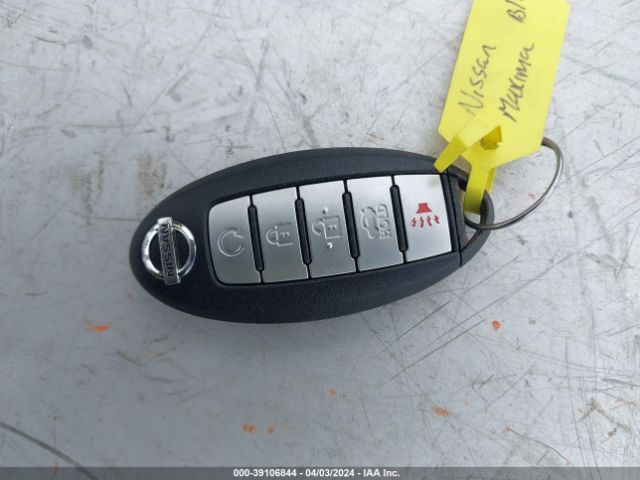 1N4AA6AP1GC376057 Nissan Maxima 3.5 Sl