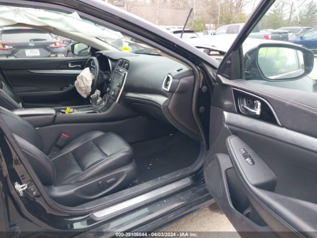 1N4AA6AP1GC376057 Nissan Maxima 3.5 Sl