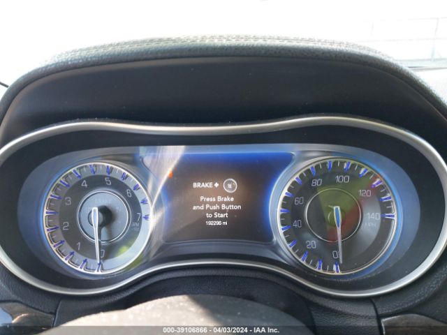 2C3CCAEGXFH815573 Chrysler 300C