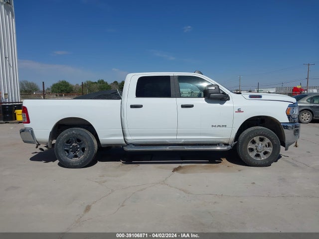 3C6UR5DL0RG154295 RAM 2500 Big Horn  4x4 6'4 Box